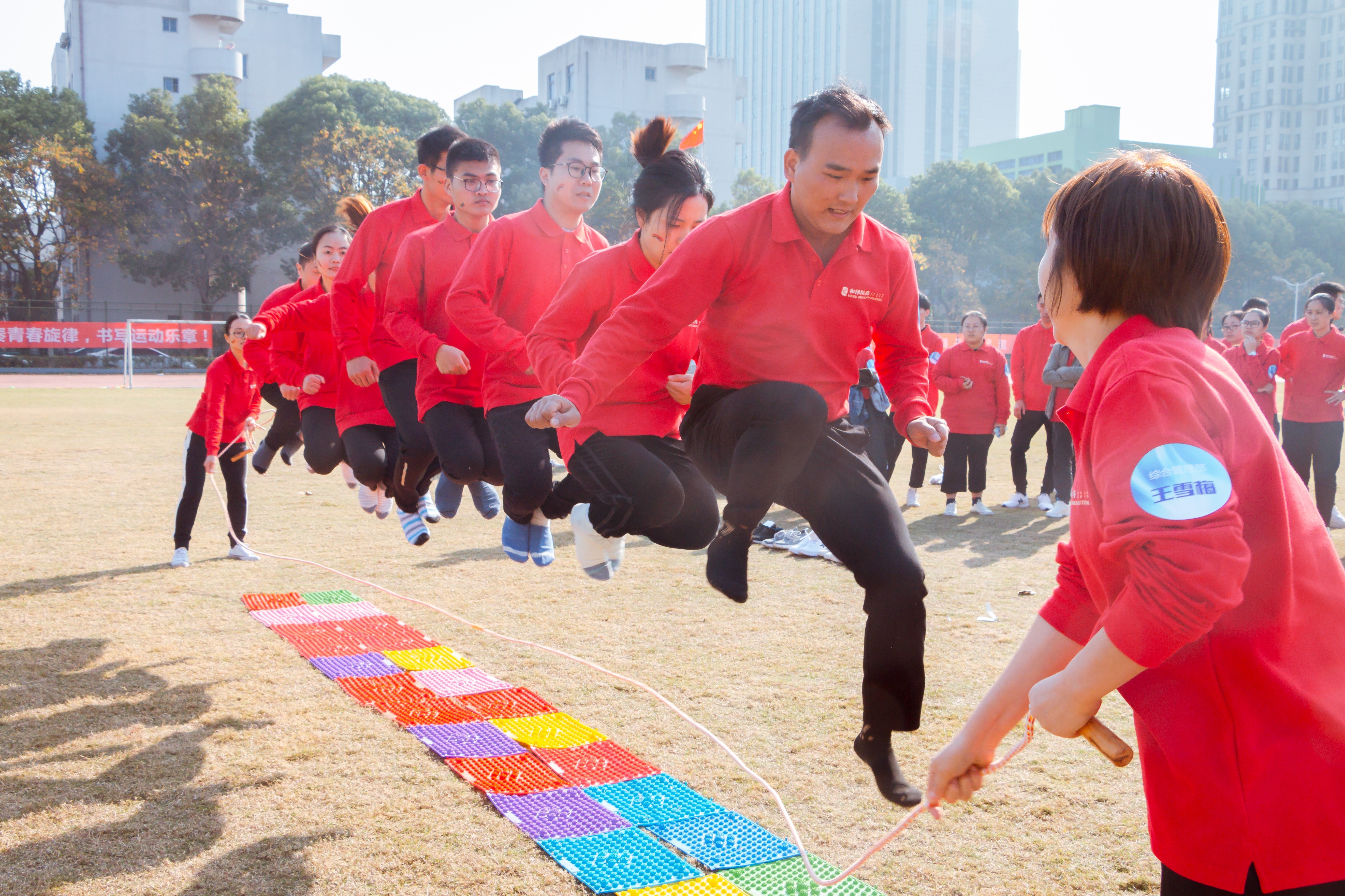 1574075328933152.jpg 紅跳繩.jpg