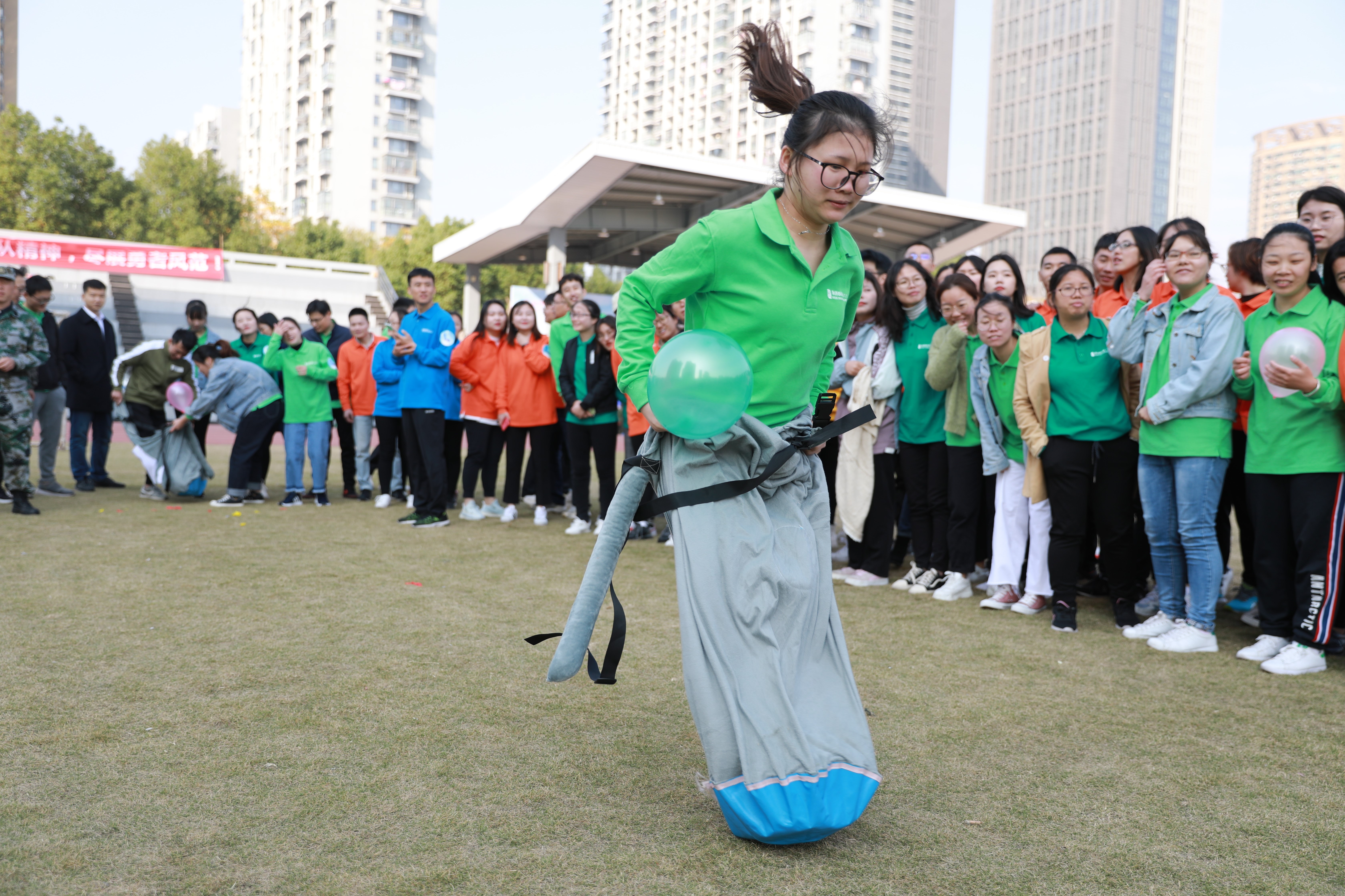 1574076836573658.jpg 綠袋鼠.jpg