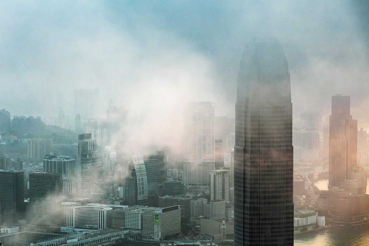臺(tái)風(fēng)“韋帕”增強(qiáng)至臺(tái)風(fēng)級(jí)，最大風(fēng)力12級(jí)